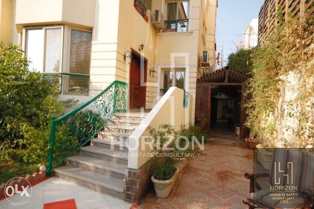 Villa for Resale in Ganoob El Acadimia New Cairo,