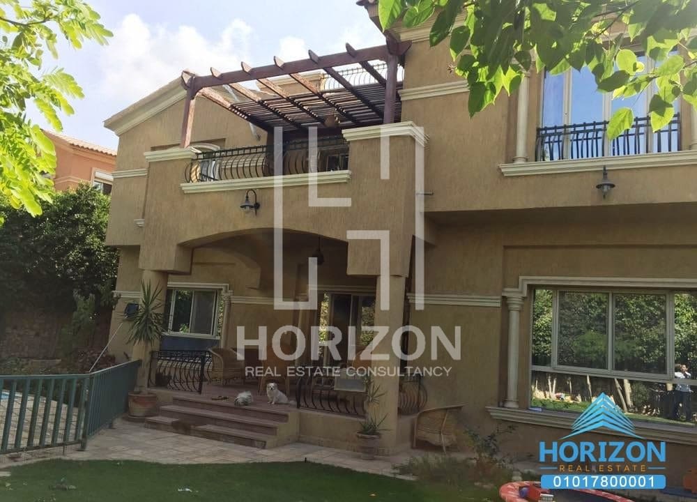 Villa with swimming pool in Katameya Hills New Cairo