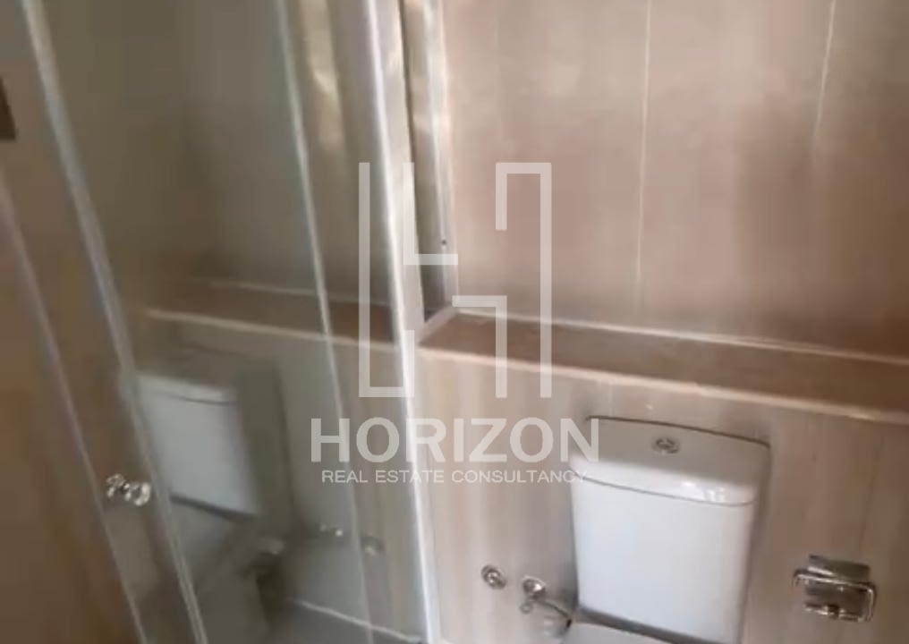 بنتهاوس رووف للإيجار فى كمبوند فيفث سكويرالمراسم القاهرة الجديدة