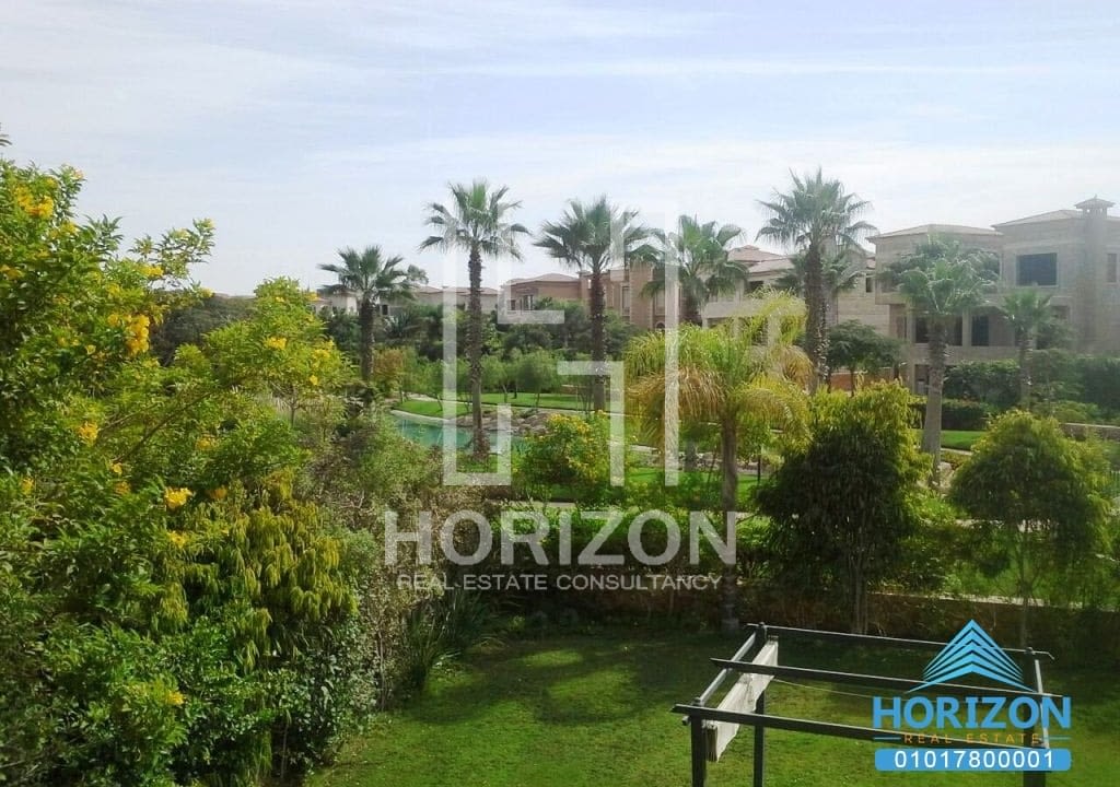 Luxury villa for sale in lake view compound New Cairo