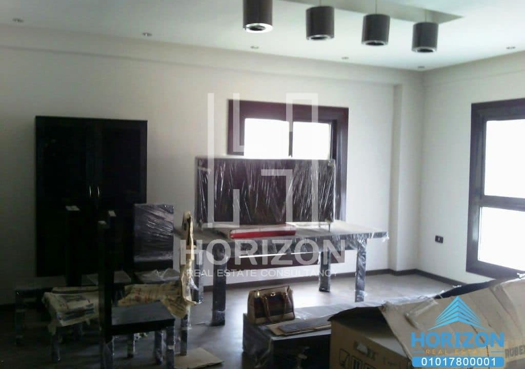 Apartment 200 m in Villas district New Cairo