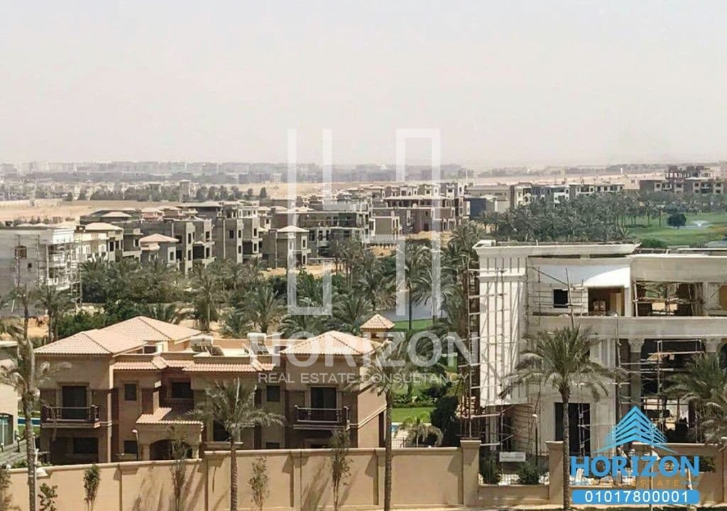 Pent house for sale in Eastown New Cairo