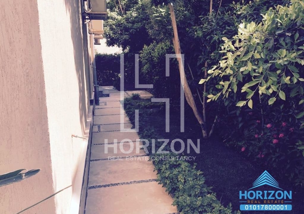 Villa for sale in Madinaty type U New Cairo