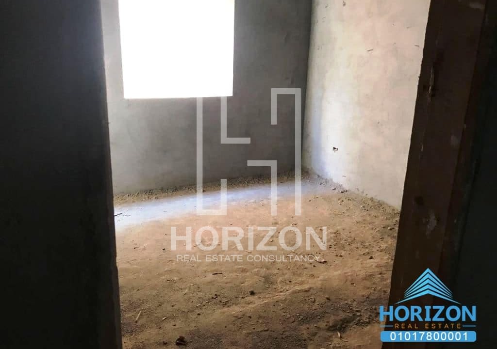 Duplex with garden for sale in Yasmeen 2 New Cairo