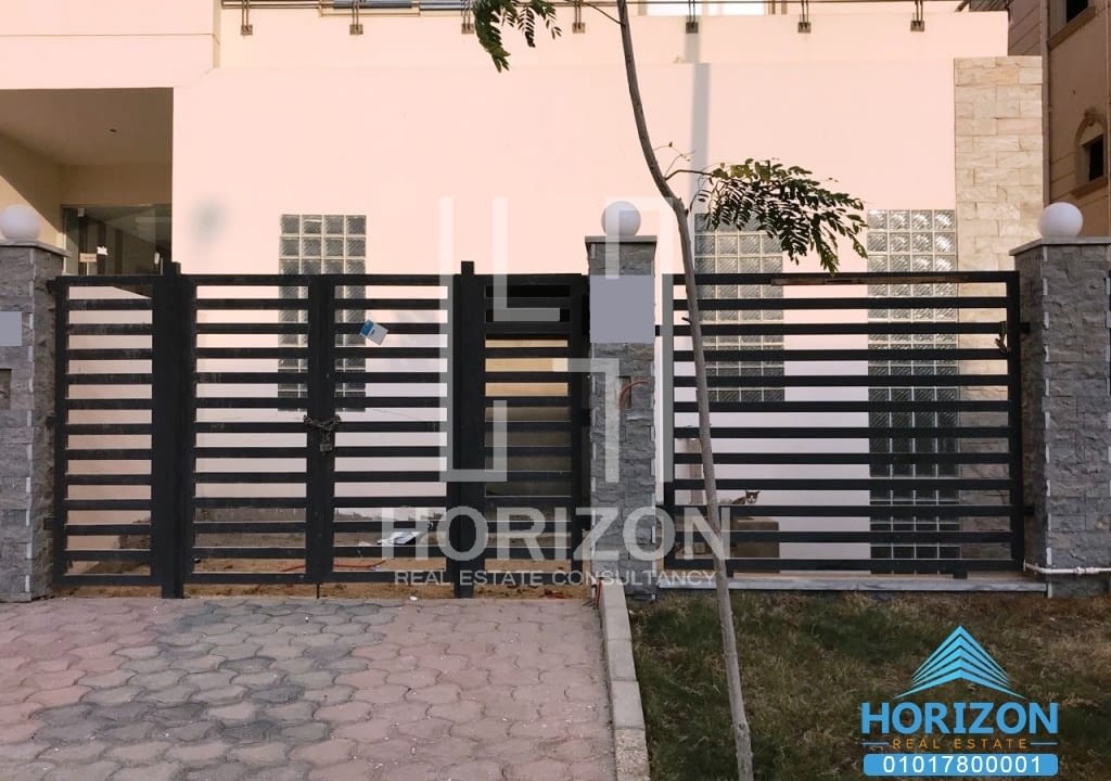 Duplex with garden for sale in Yasmeen 2 New Cairo