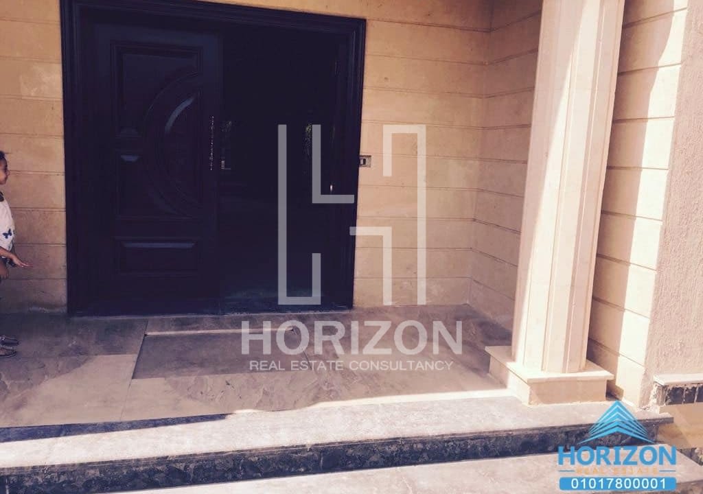 Villa for sale in Madinaty type U New Cairo