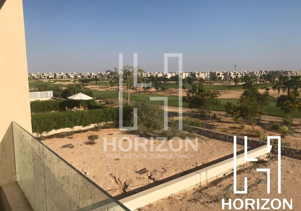 Chalet for sale in Hacienda Bay Palm Hills North Coast