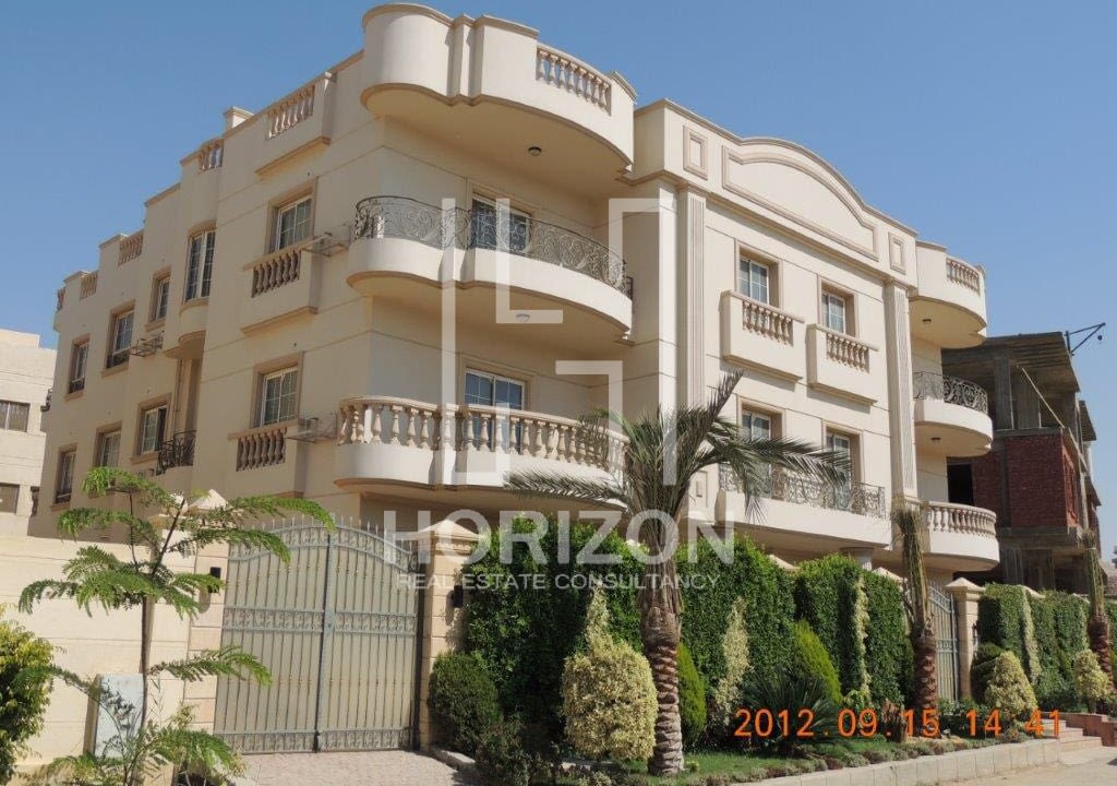 Duplex for sale in First Settlement New Cairo