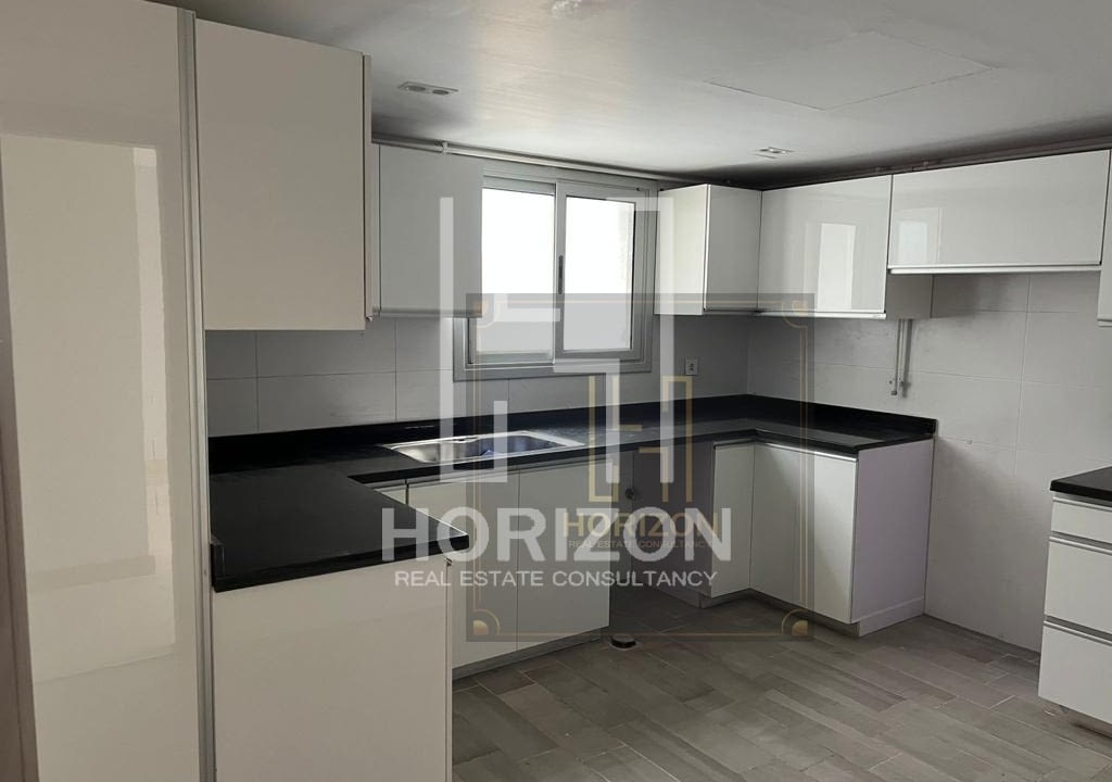 d7180da0-f946-4473-b32e-50df18b4fa25