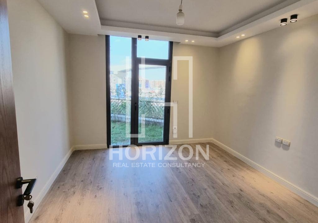 WhatsApp Image 2023-10-29 at 4.10.23 PM (1)