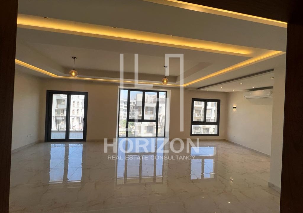 شقه للايجار في كمبوند ايستاون | هورايزن استيت
