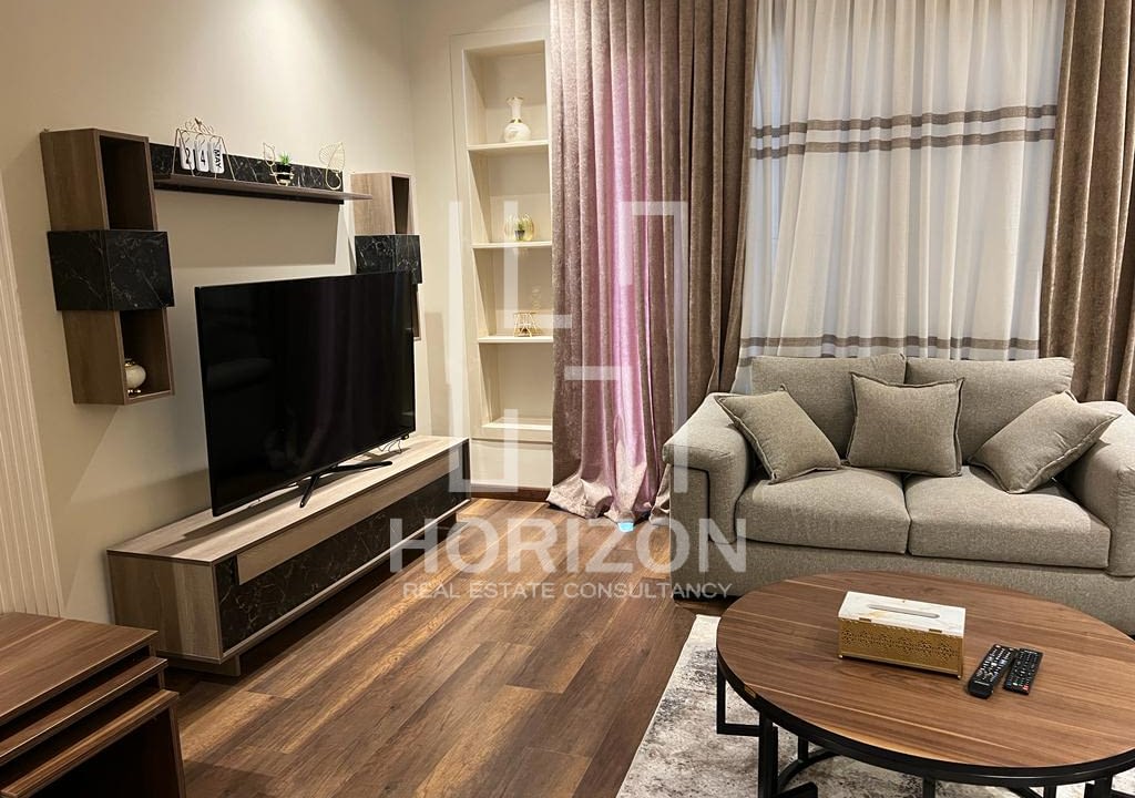 ستوديو للإيجار فى كمبوند فيلدج جيت | Horizon Estate