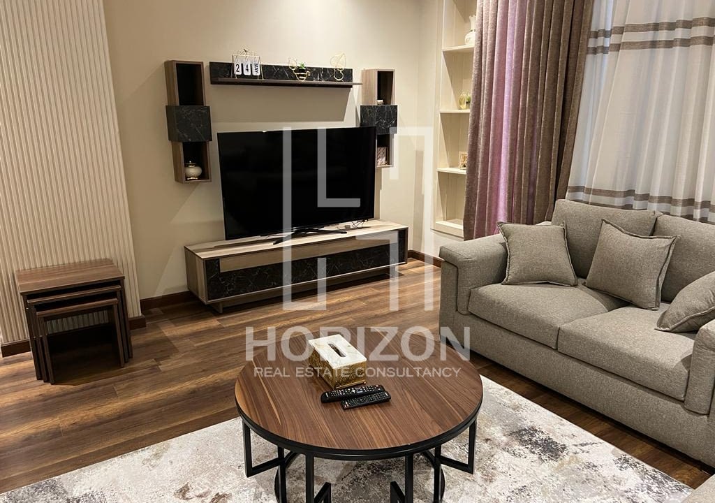 ستوديو للإيجار فى كمبوند فيلدج جيت | Horizon Estate