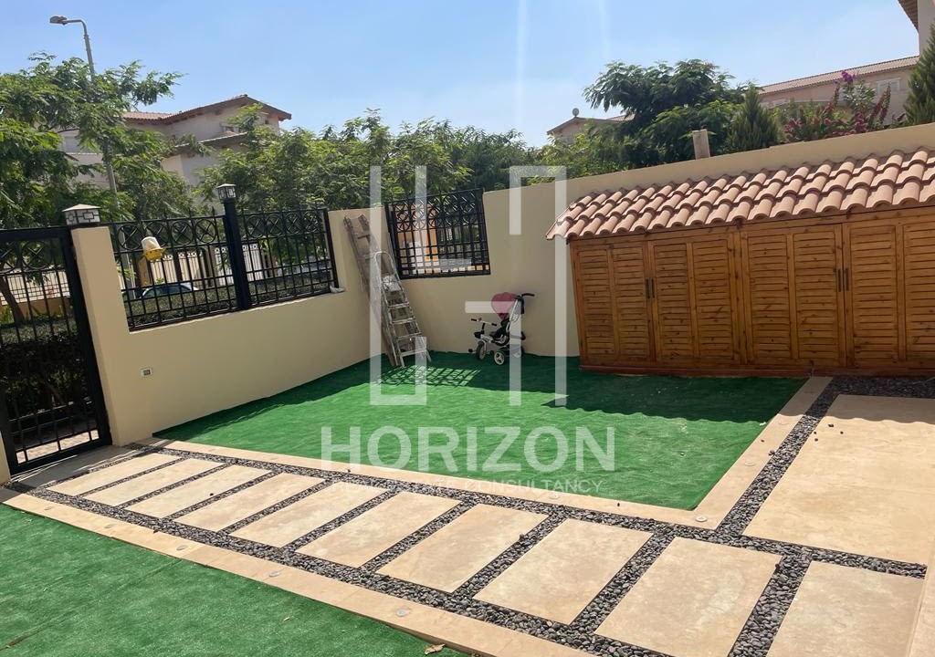 تاون هاوس فى هايد بارك القاهرة الجديدة