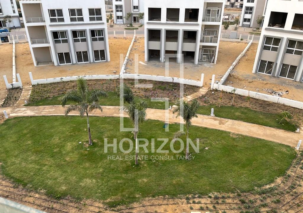 دوبلكس للبيع فى بارك كورنر كمبوند هايد بارك التجمع الخامس القاهرة الجديدة