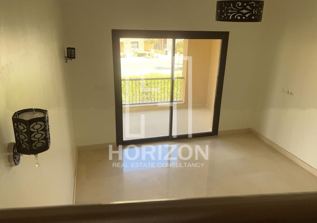 فيلا مستقلة للإيجار في كمبوند ميفيدا القاهرة الجديدة