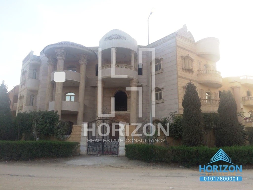 Villa in El Banafseg villas Close to Water Way New Cairo