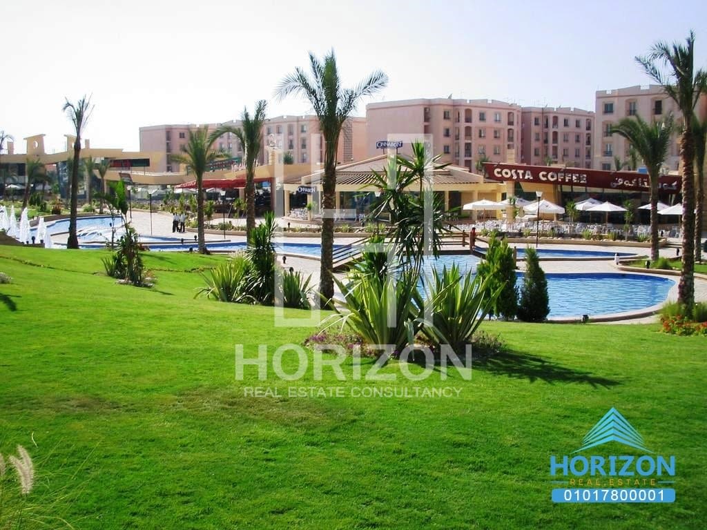 Apartment Wide garden view in Al Rehab City New Cairo