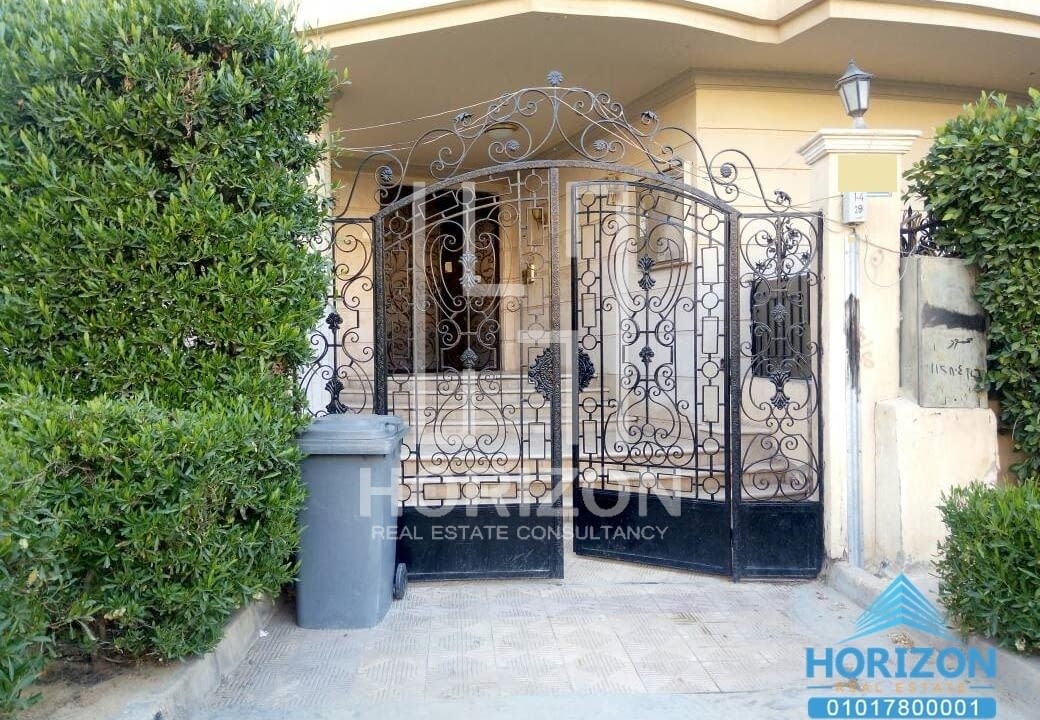 Corner Roof in El Narges buildings 5 Settlement