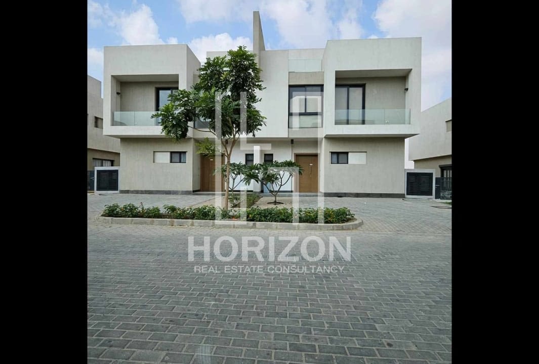 توين هاوس للبيع فى كمبوند البروج