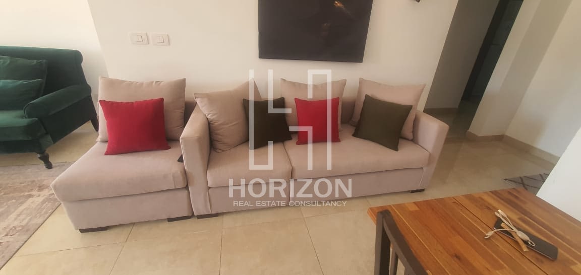 Apartment for rent in Fifth Square Al Marasem | Horizon Estate