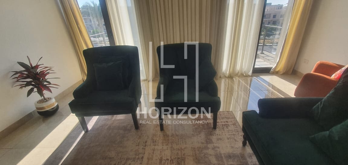 شقة فى فيفث سكوير المراسم القاهرة الجديدة