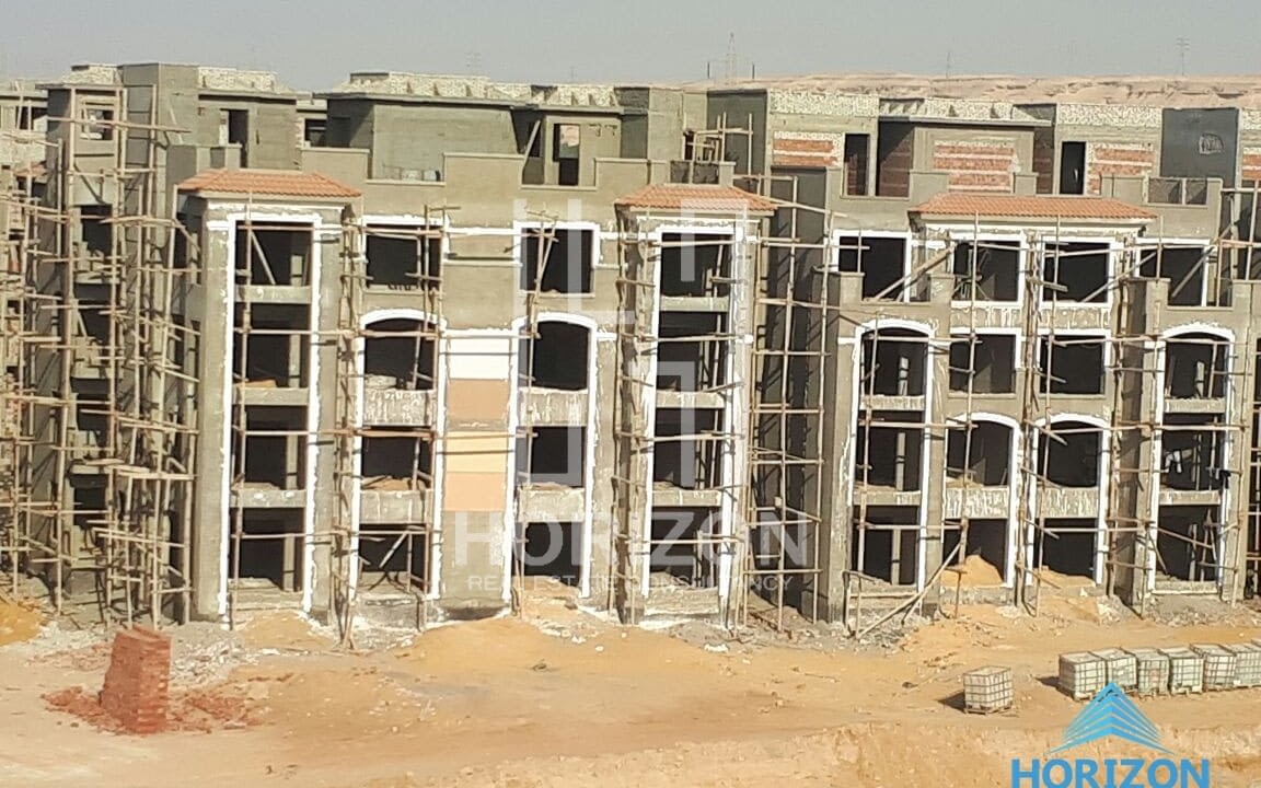 Pent house for sale in Stone Residence compound New Cairo