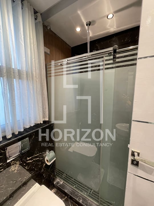 ستوديو للإيجار فى كمبوند فيلدج جيت  | Horizon Estate