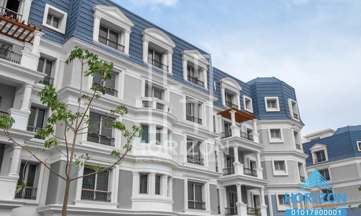 Ground floor with garden in Mountain View Hyde Park