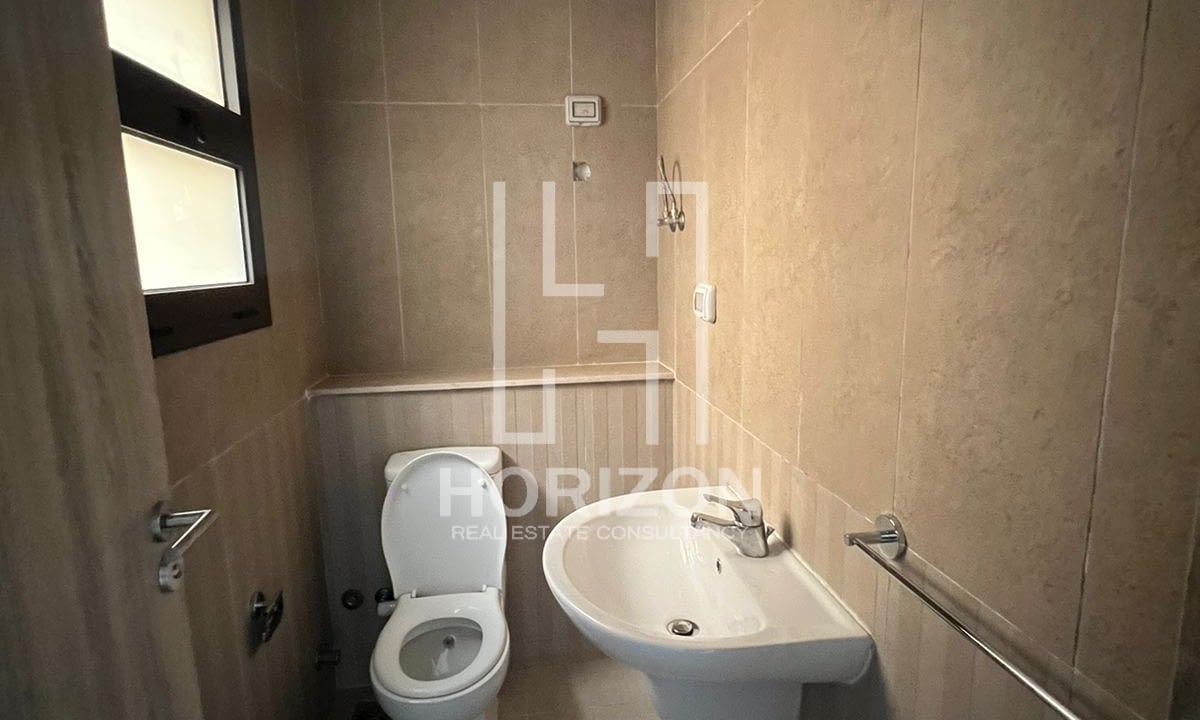 بنتهاوس للبيع فى كمبوند فيفث سكوير المراسم التجمع الخامس القاهرة الجديدة