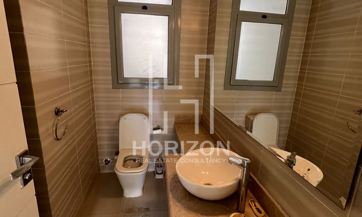 شقة للايجار في كمبوند فيلدج جيت القاهرة الجديدة