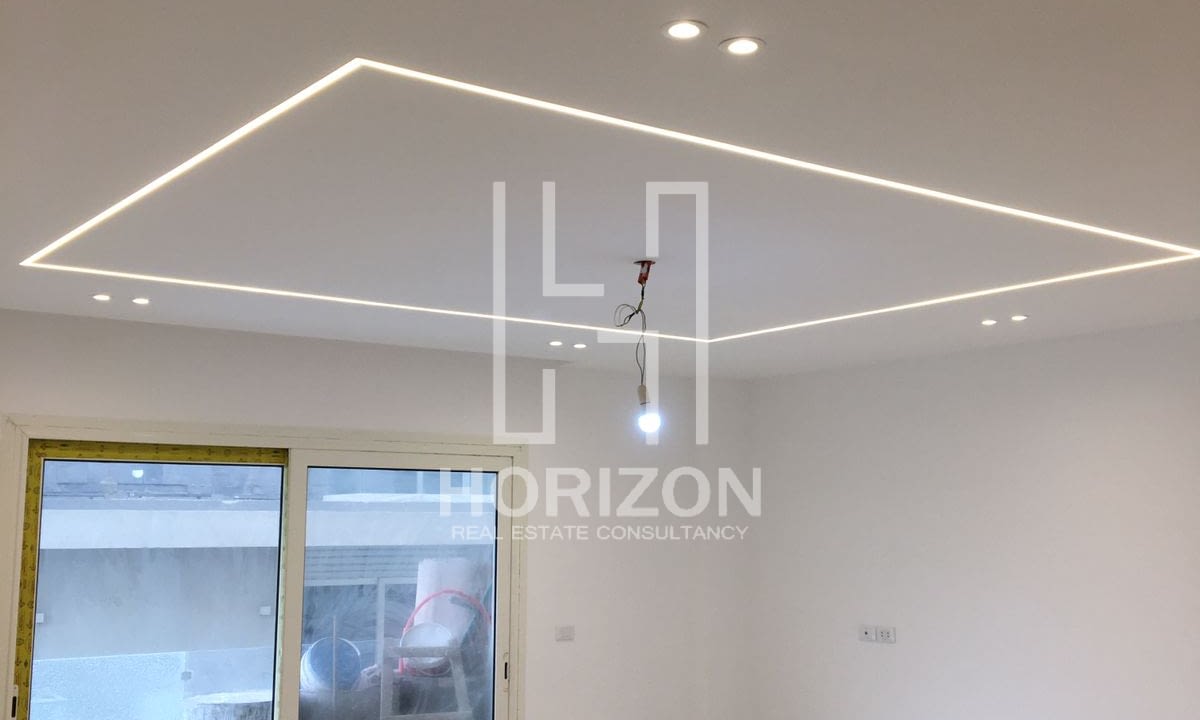 شقة للايجار فى كمبوند ماونتن فيو اي سيتي التجمع الخامس القاهرة الجديدة