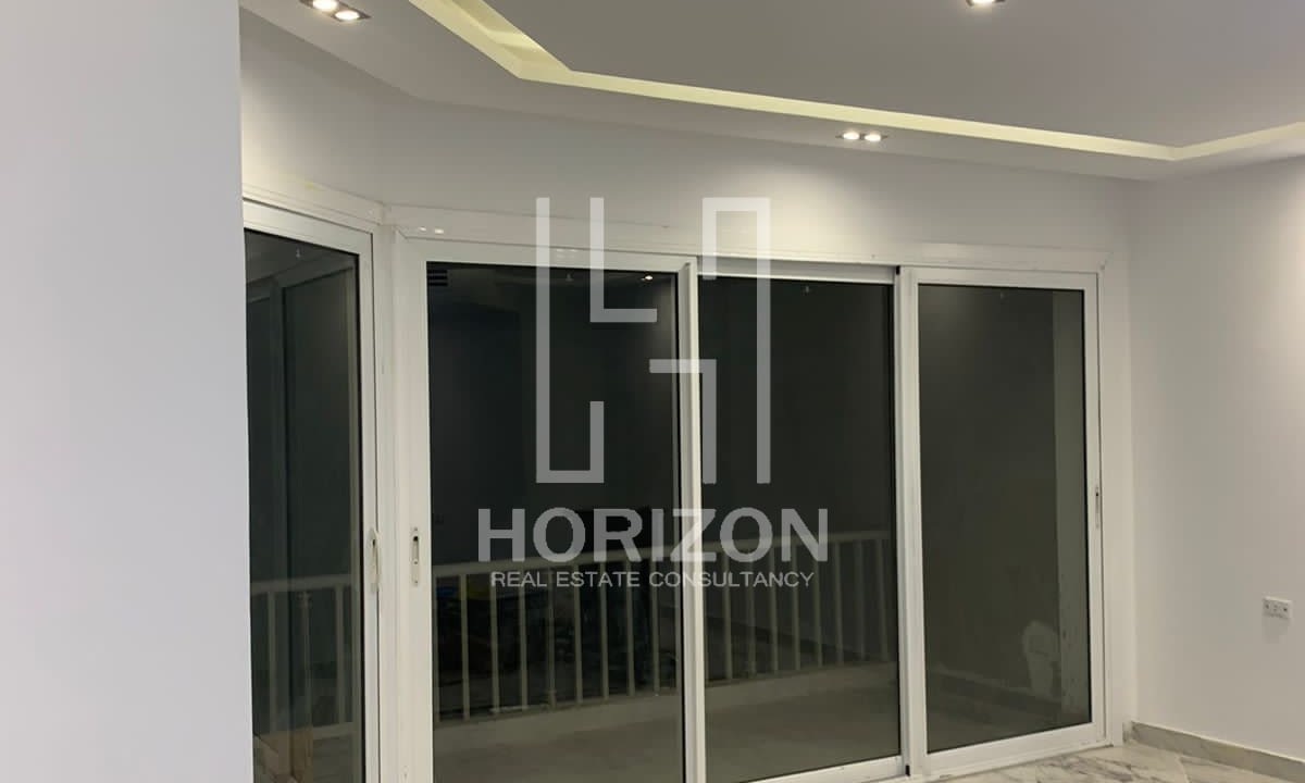 شقة في كمبوند هايد بارك القاهرة الجديدة