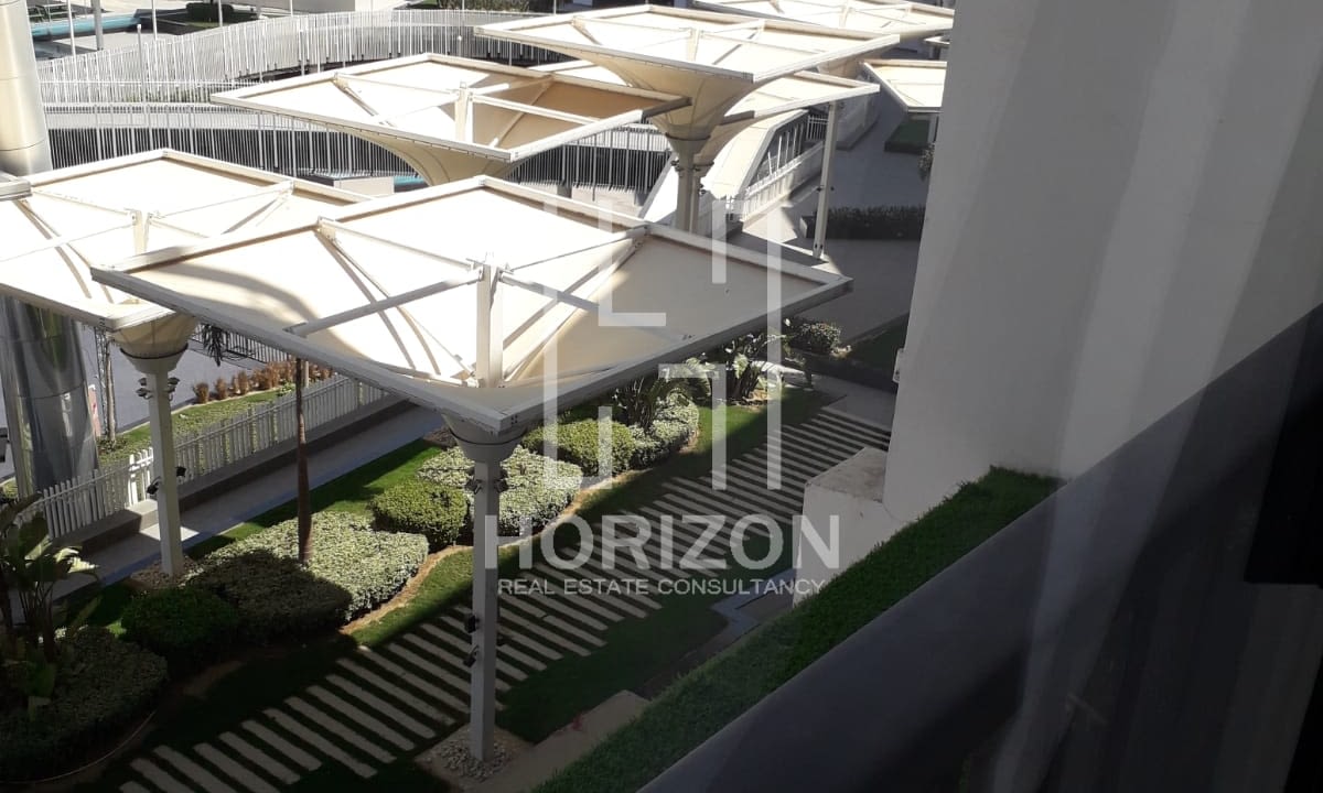 دوبلكس للإيجار بكمبوند بورتو نيو كايرو