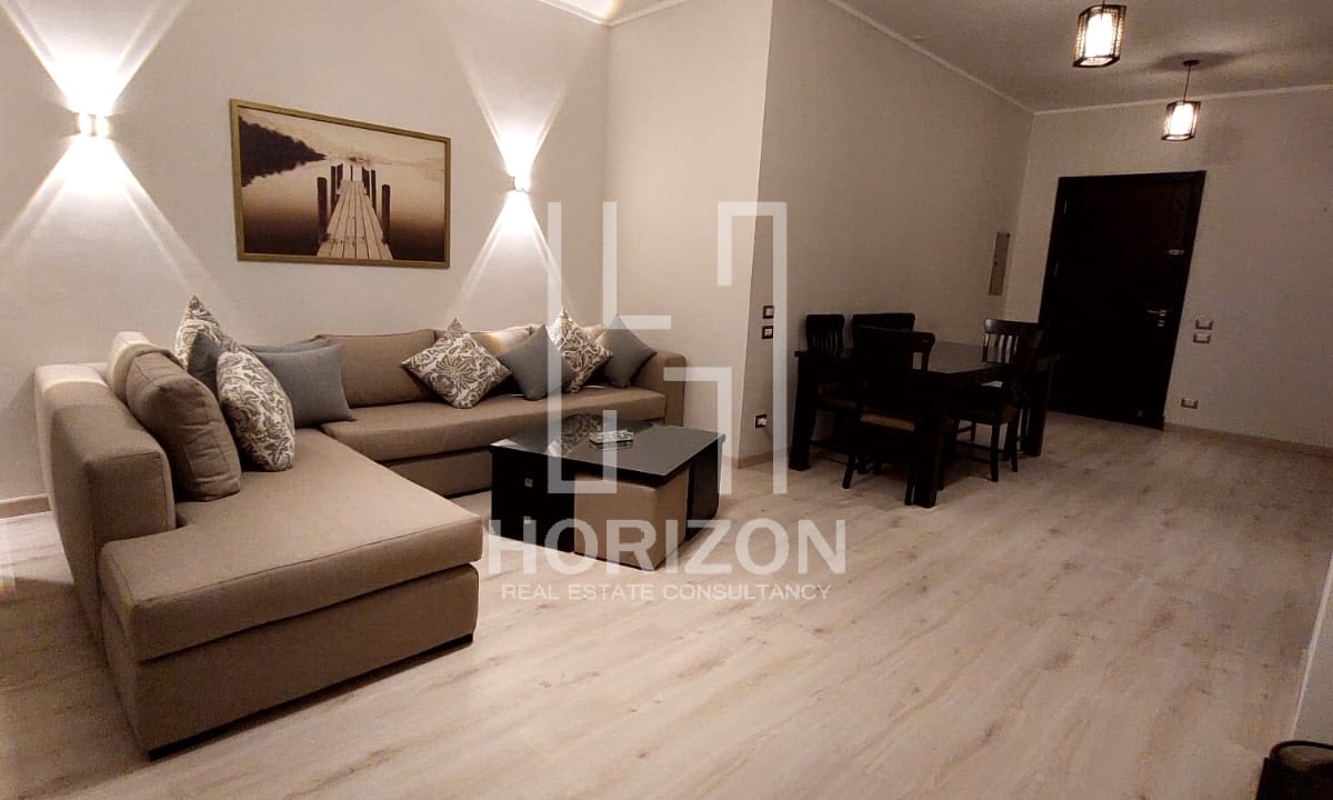 ستوديو للايجار بكمبوند ذا فيلدج التجمع الخامس القاهرة الجديدة (2)