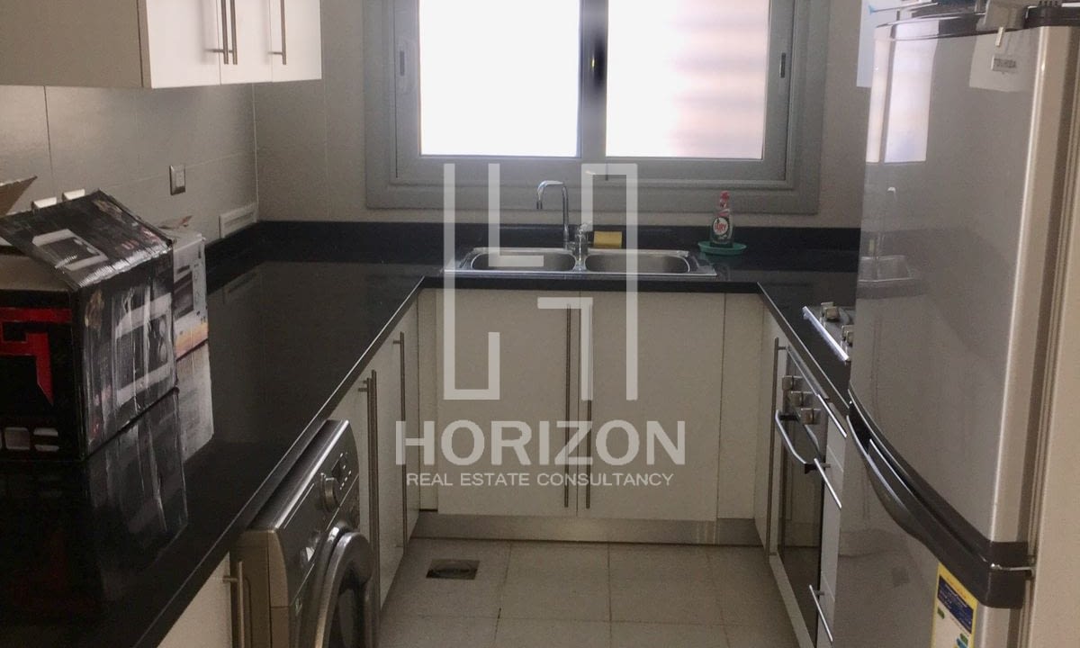 ستوديو للإيجار في كمبوند فيلدج جيت التجمع الخامس القاهرة الجديدة