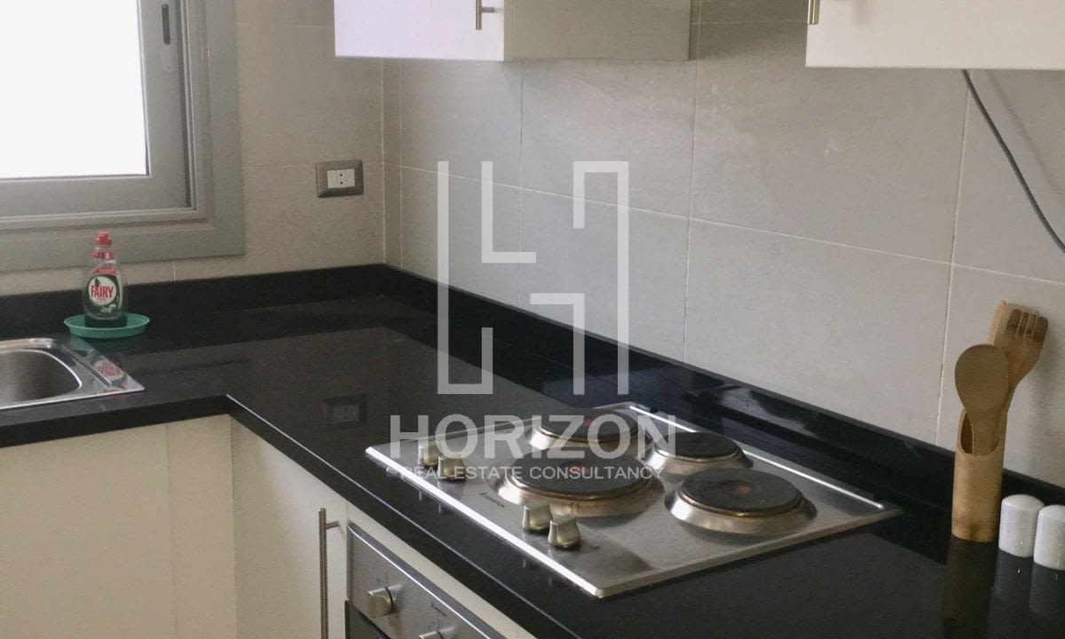 ستوديو للإيجار في كمبوند فيلدج جيت التجمع الخامس القاهرة الجديدة