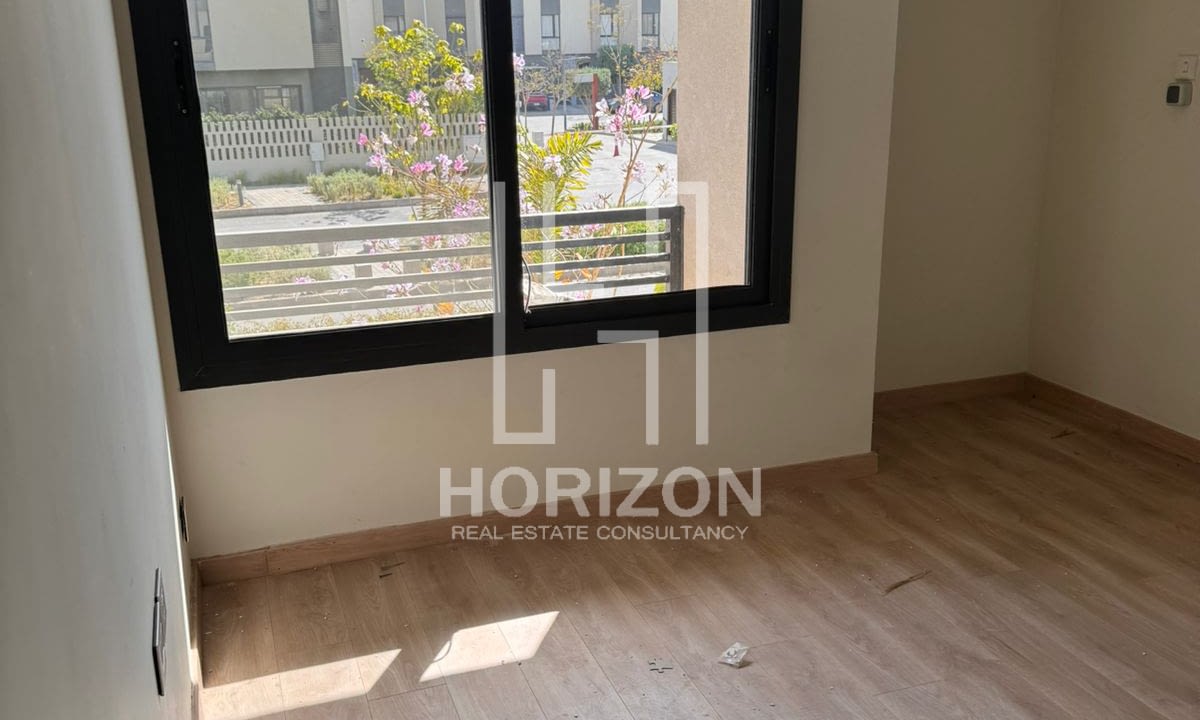 دوبلكس بحديقه للإيجار بكمبوند البروج