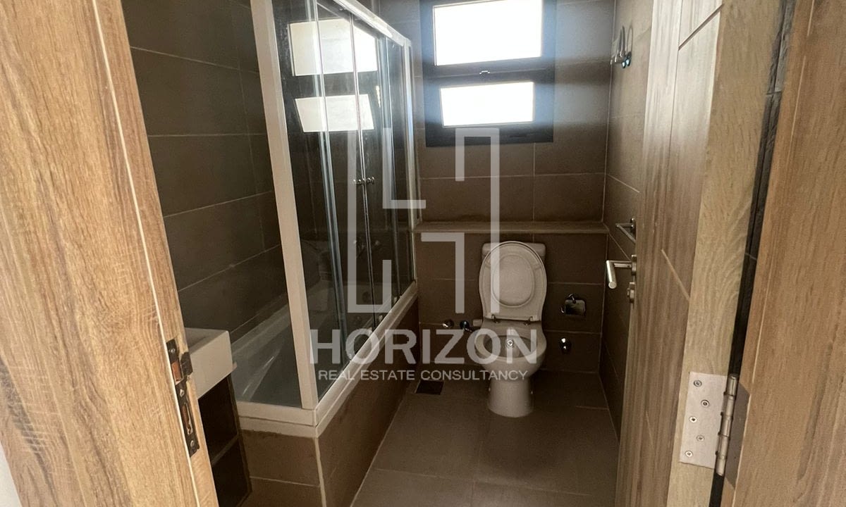 شقة للبيع فى كمبوند فيفث سكوير المراسم التجمع الخامس القاهرة الجديدة