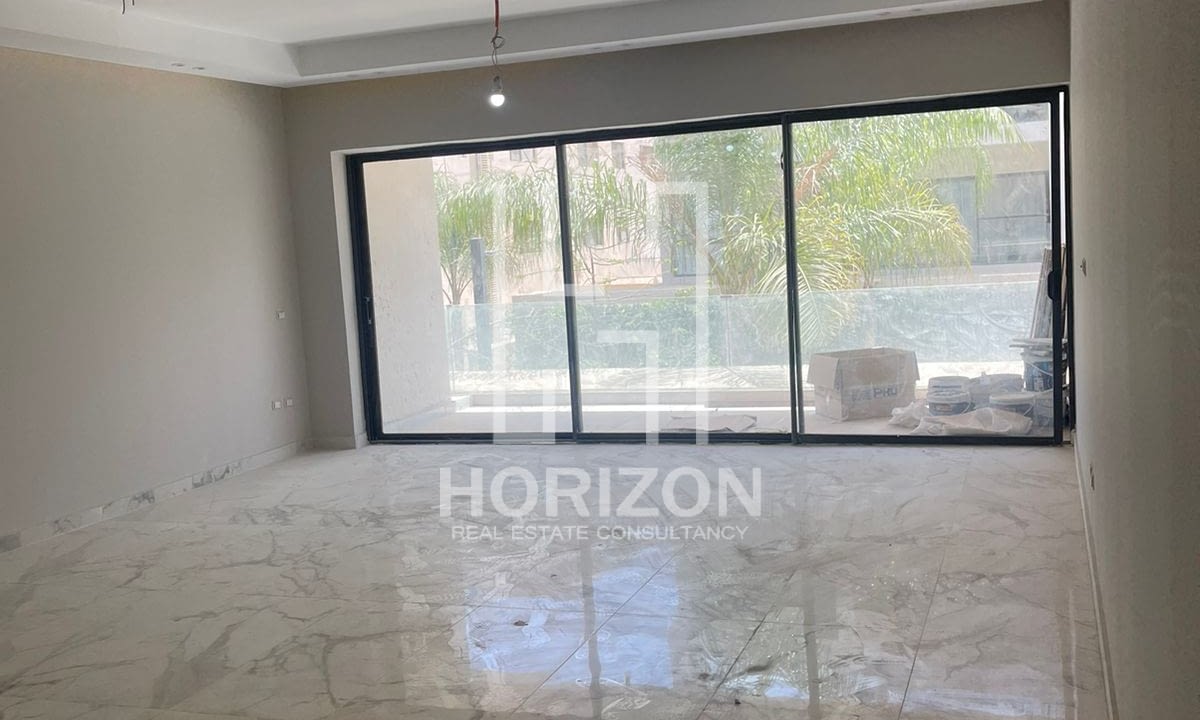 شقة للايجار في كمبوند ليك فيو ريزدنس التجمع القاهرة الجديدة