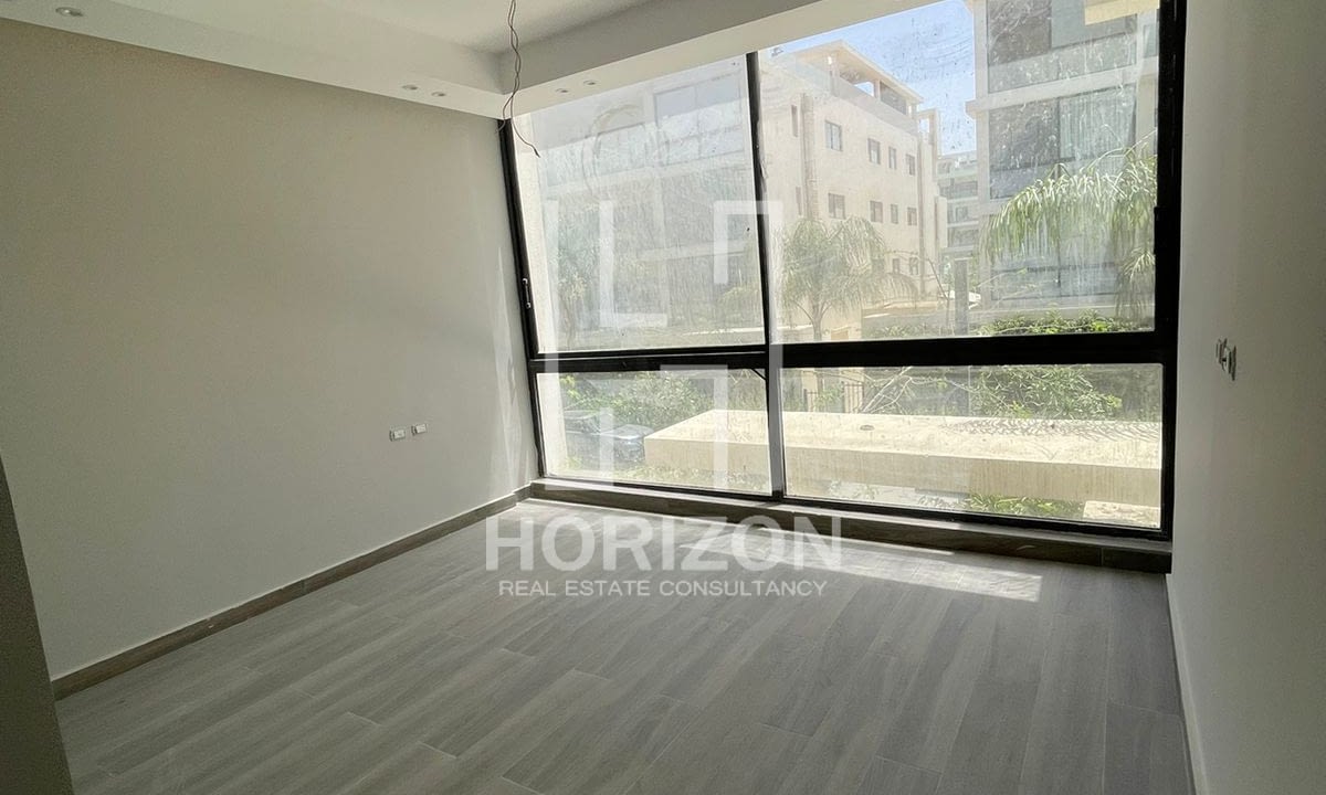 شقة للايجار في كمبوند ليك فيو ريزدنس التجمع القاهرة الجديدة