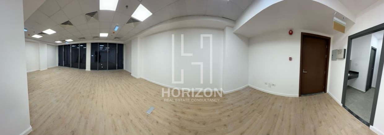 مكتب للإيجار في كايرو فيستيفال سيتي القاهرة الجديدة