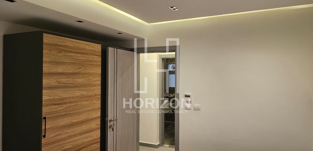 شقه للايجار في كمبوند ايستاون | هورايزن استيت