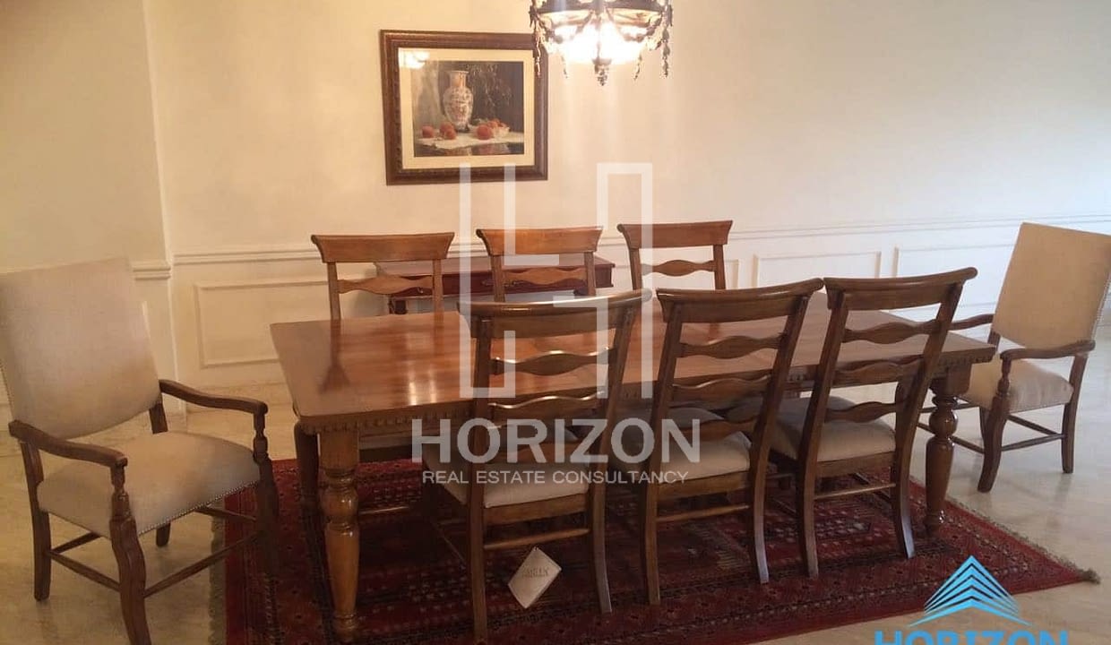 Villa with swimming pool in Rehab City type U New Cario