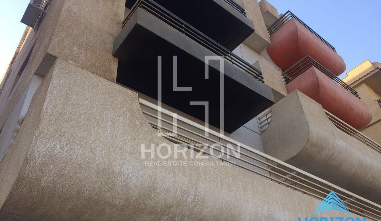 Apartment in El Banafseg Buildings New Cairo