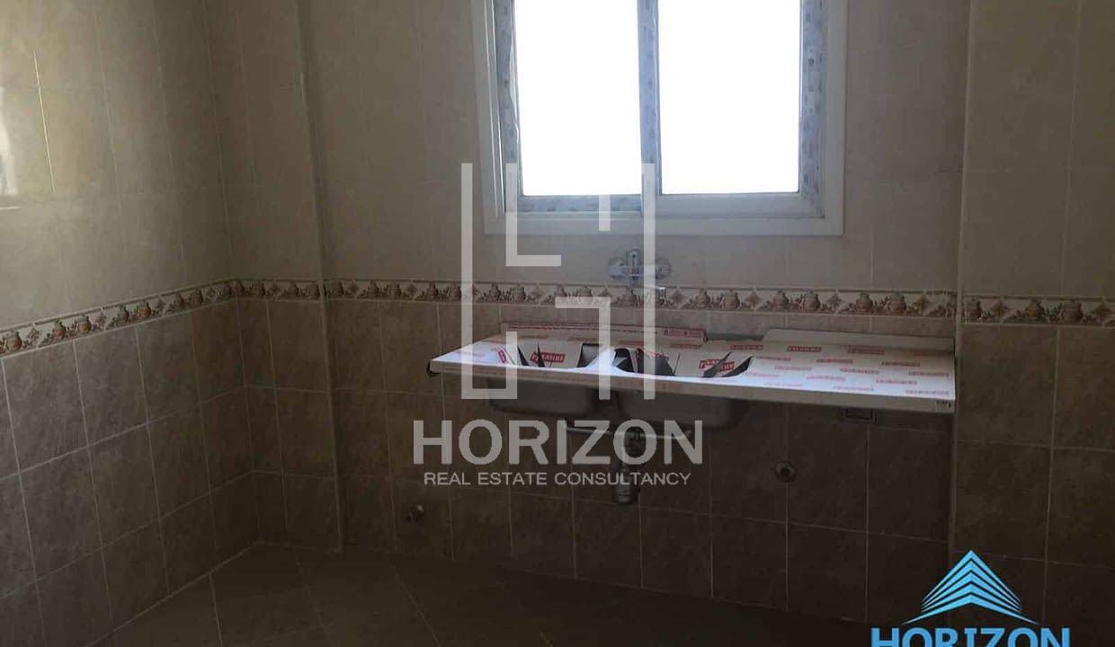 Apartment garden view in Al Rehab City New Cairo