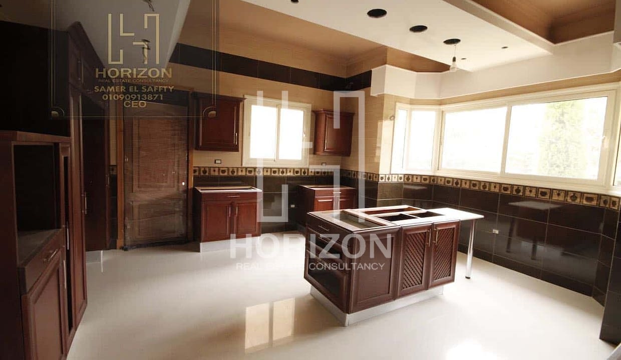 For Sale Villa in Compound Katameya Hills New Cairo