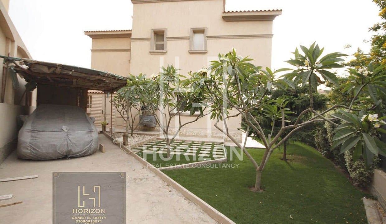 For Sale Villa in Compound Katameya Hills New Cairo