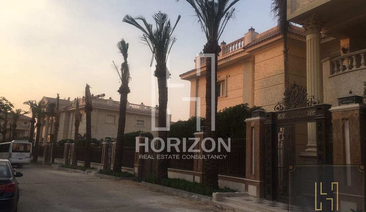 Resale Villa in Maxim Country Club New Cairo