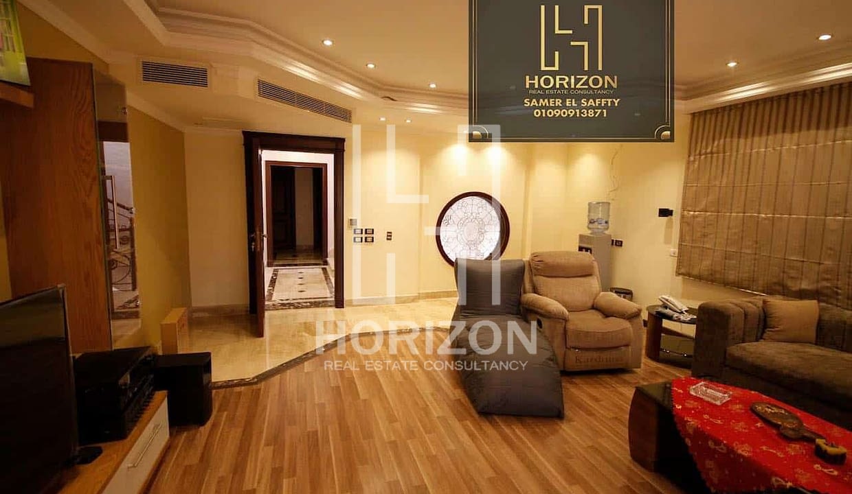 Luxury Villa in Grand Residence Compound New Cairo